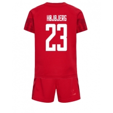 Denmark Pierre-Emile Hojbjerg #23 Home Stadium Replica Jersey Kids World Cup 2022 Short Sleeves (+ pants)